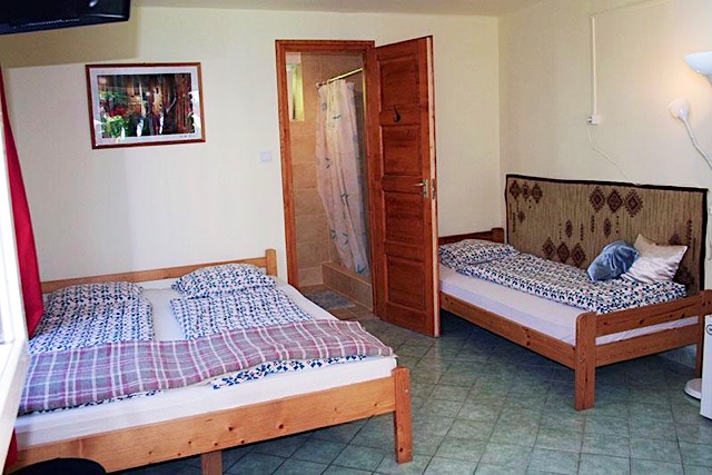 Siófok Aranyparton Petőfi sétány mögötti 2 utcában apartmanok kiadók - Kép 2