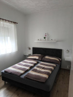 Balatonbogláron apartmanok kiadók, ingyenes medence használattal - Kép 3