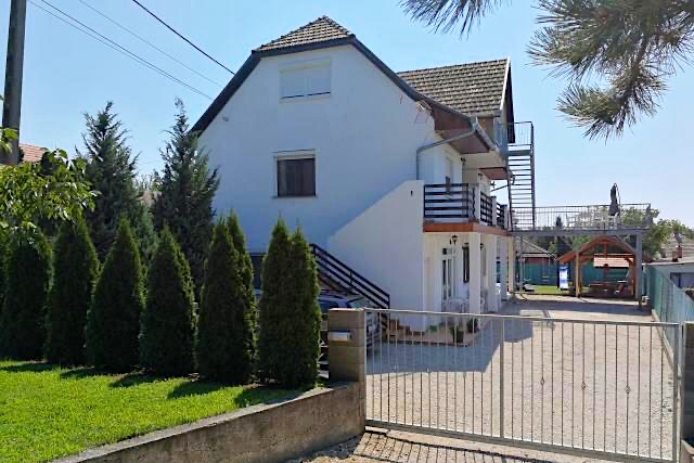 Balatonbogláron apartmanok kiadók, ingyenes medence használattal - Kép 4