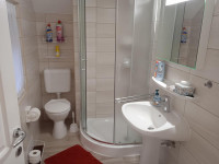 Petra 2 Egész évben kiadó tetőtéri 4+1 fős apartman - Kép 5