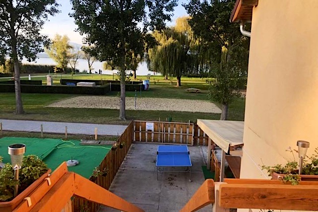 Vízparti Balaton Panzió Balatonberény