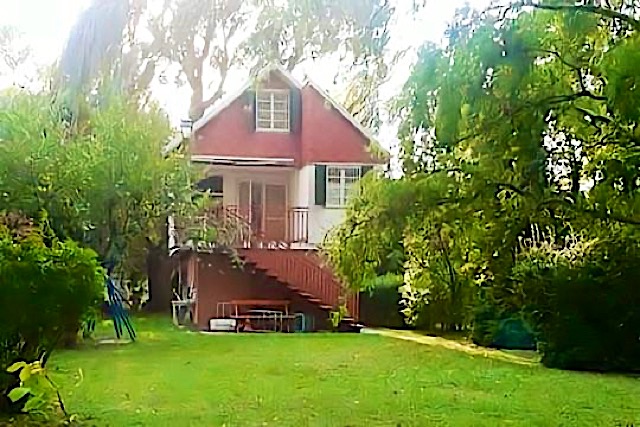 Alsóörsön Balaton-parti 35m²-es fürdőszobás apartman kiadó