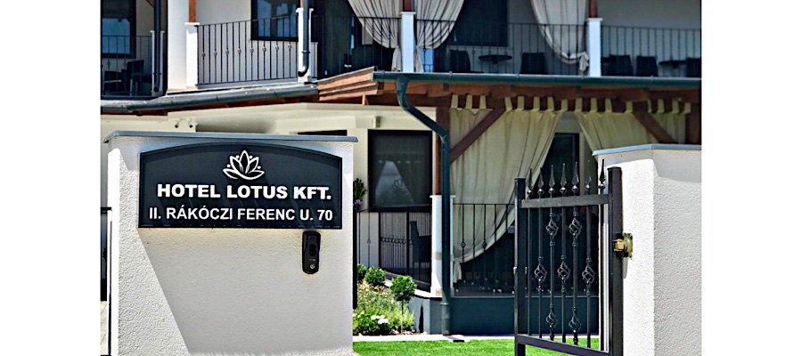 Hotel Lotus Halásztelek