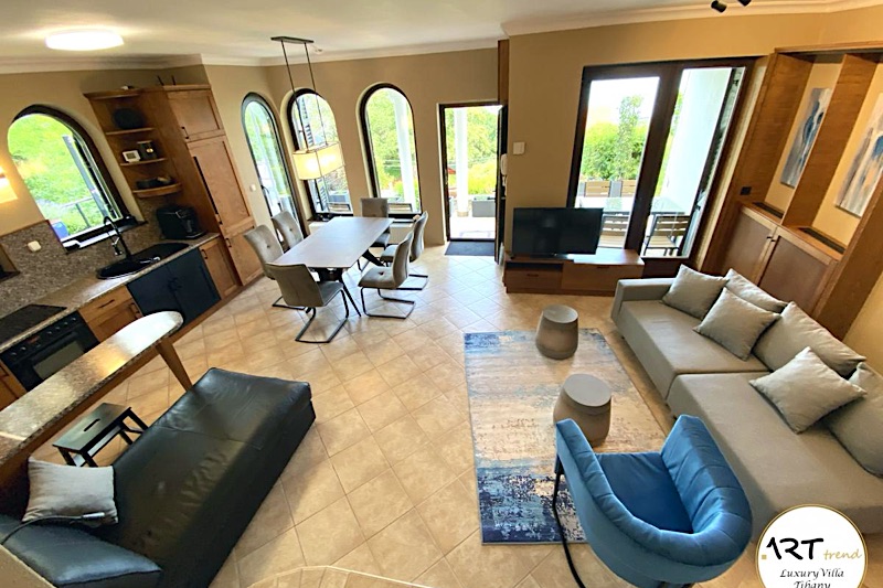 Luxus villa kiadó az Apátság alatt 8 főnek, jakuzzival, szaunával - Kép 3