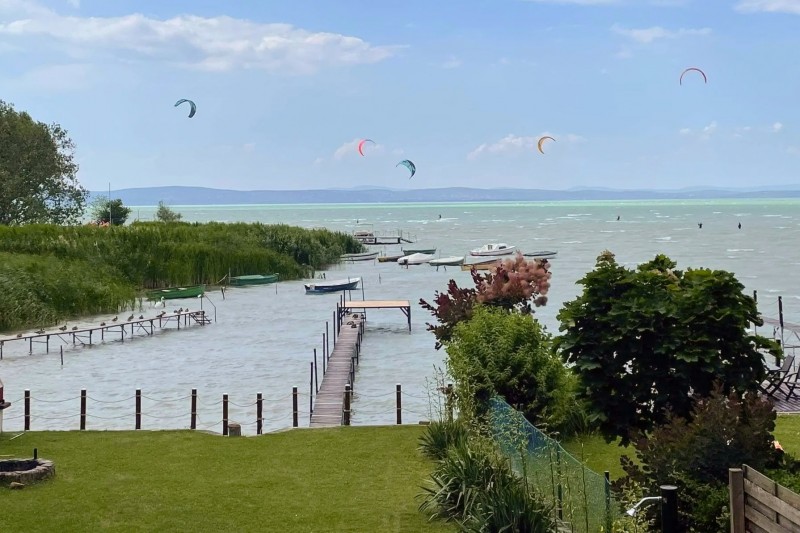 Balcsipart Apartmanház Siófok