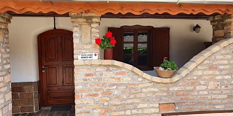 Neptun Porta és Vendégház Berkesd