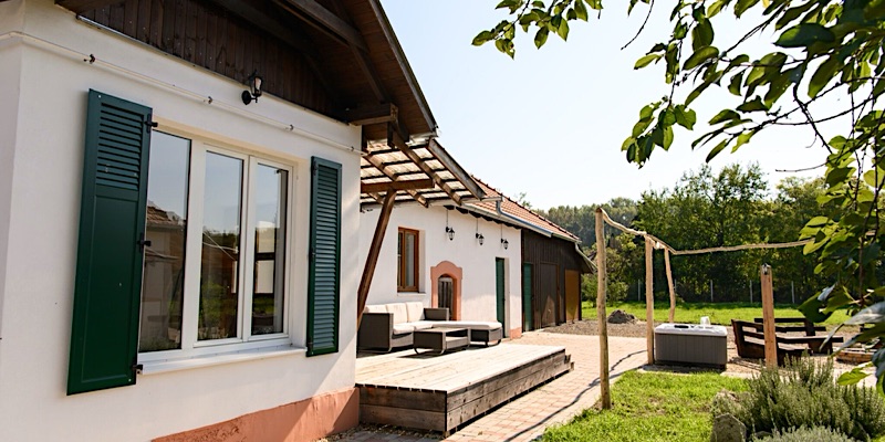 Tiszatardos Vendégházak