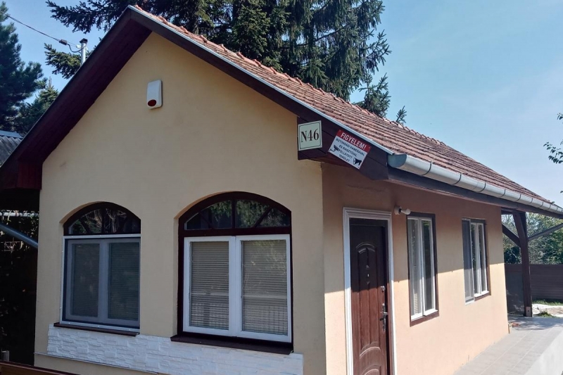 Az Emma Vendégház Hajdúszoboszlótól 4 km re található