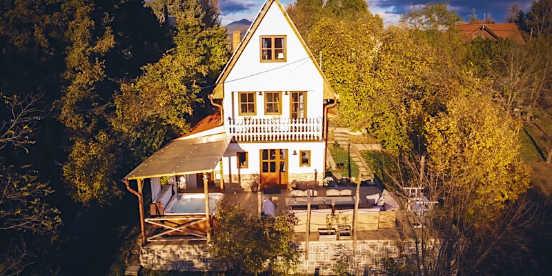 Chillinn Bikavér Cottage Eger