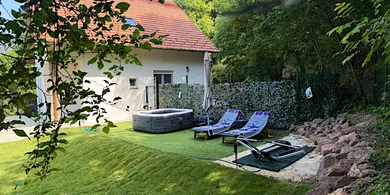 Vörös Patak Apartmanház Balatonfűzfő