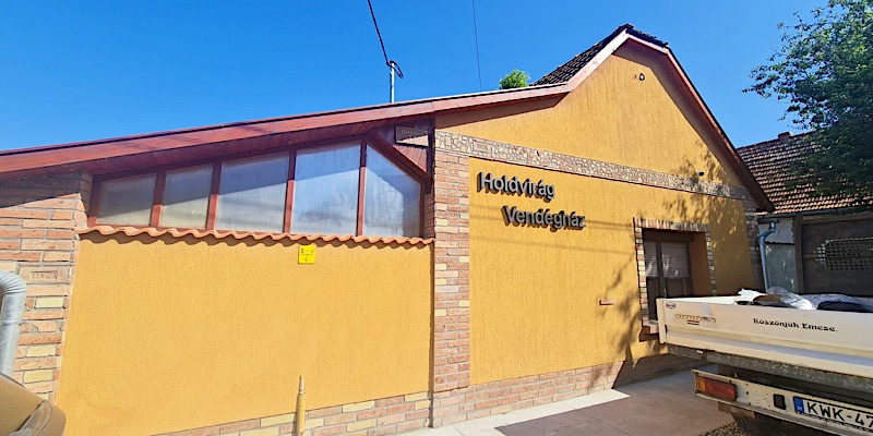 Holdvirág Vendégház Jánoshalma