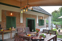 Borvirág Vendégház Bakonypéterd