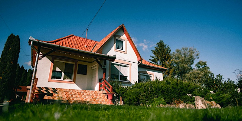 Fenyő Vendégház és Szabadidőkert Mikófalva