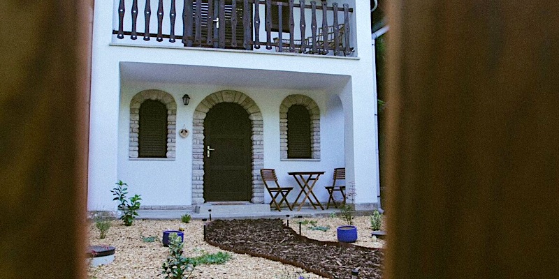 Zöldre Néző Vendégház Letkés