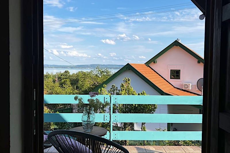 Feelit 164 Vendégház Révfülöp