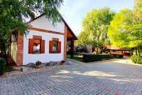 Akácos Tanya és Vendégház Márok