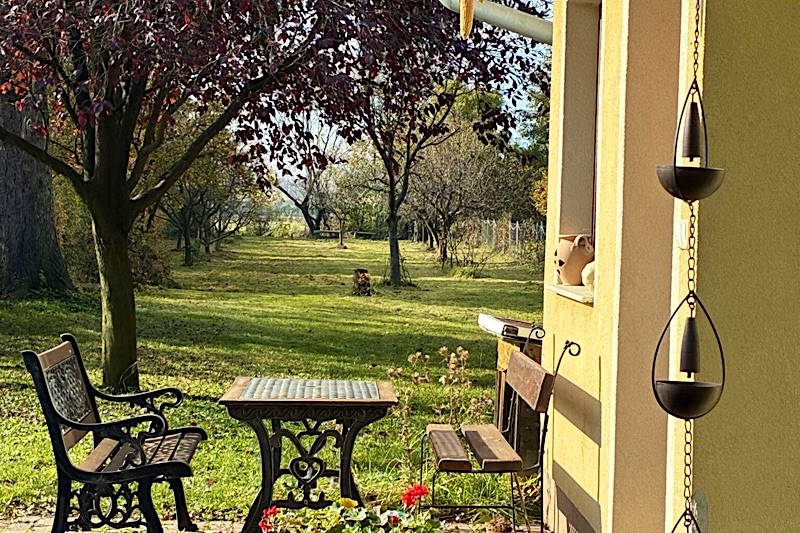 Nyugati Pihenö Gencsapáti