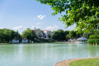 Bagoly Fogadó a gyömrői tópartján a délpesti agglomerációban