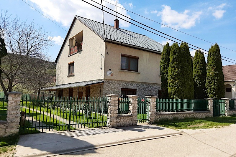 Farkas Piroska Vendégház Bogácson Kiadó Termálfűrdő közel a szálláshoz